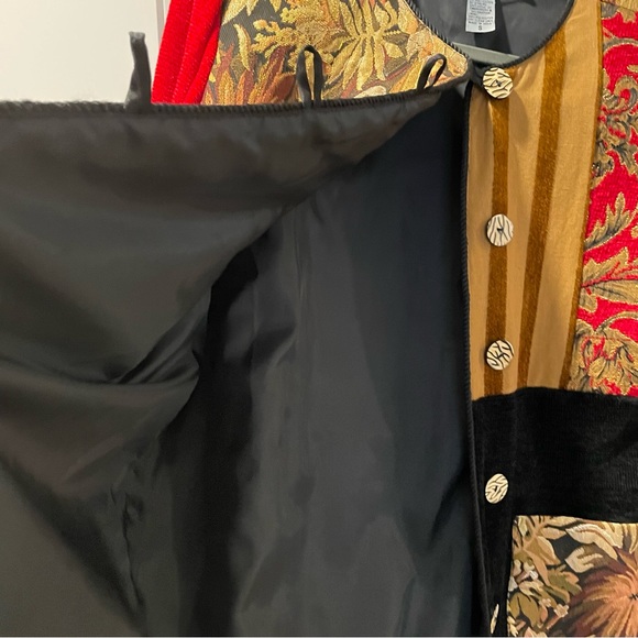 Vintage Indigo Moon Women’s Embroidered Tapestry Patchwork Jacket Size Small - Picture 6 of 8